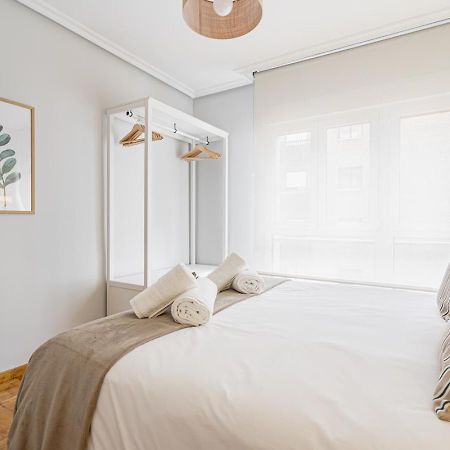 Apartamento Tres Mares Gijon Exterior photo