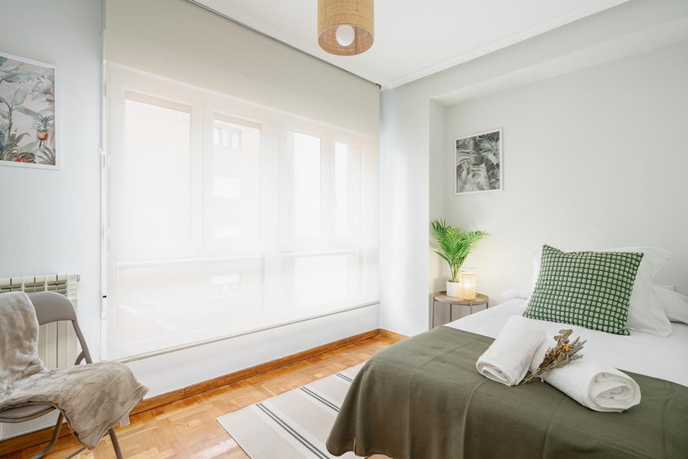 Apartamento Tres Mares Gijon Exterior photo